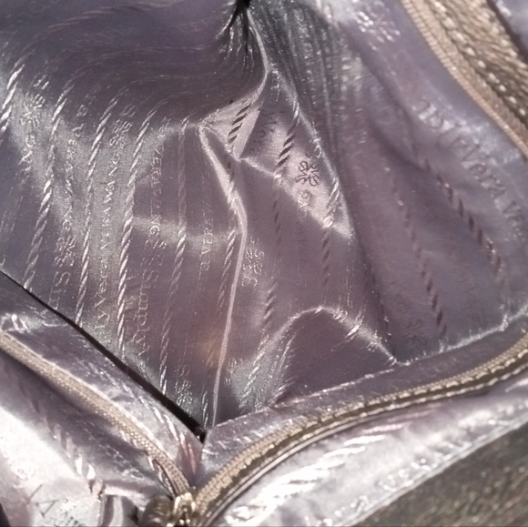 🌞Vera Wang Gray Shoulder Bag - Picture 13 of 14